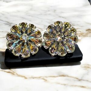 Vintage WEISS Signed Clear Rhinestone Cluster Silver Tone Clip On Earrings